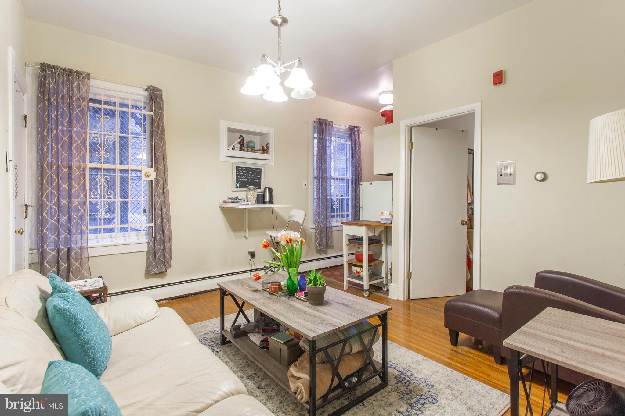 RITTENHOUSE SQUARE - Residential Lease