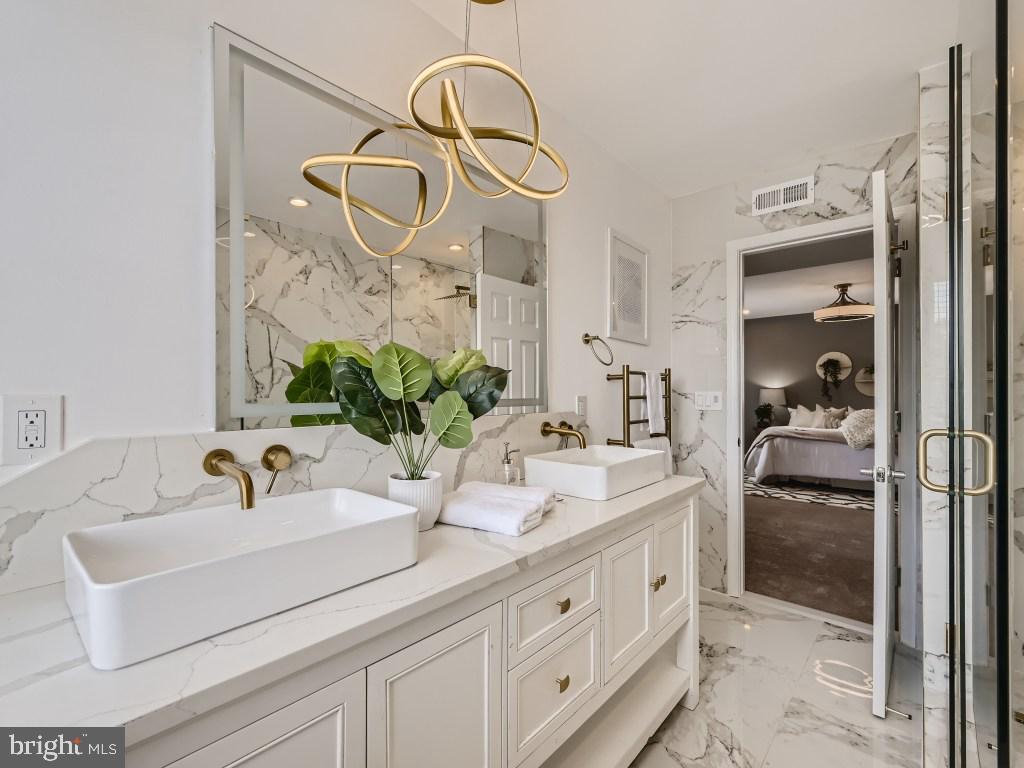 HALETHORPE - Residential Lease