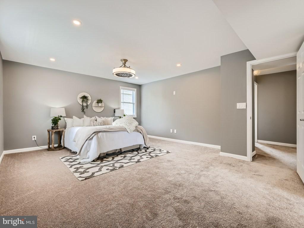 HALETHORPE - Residential Lease