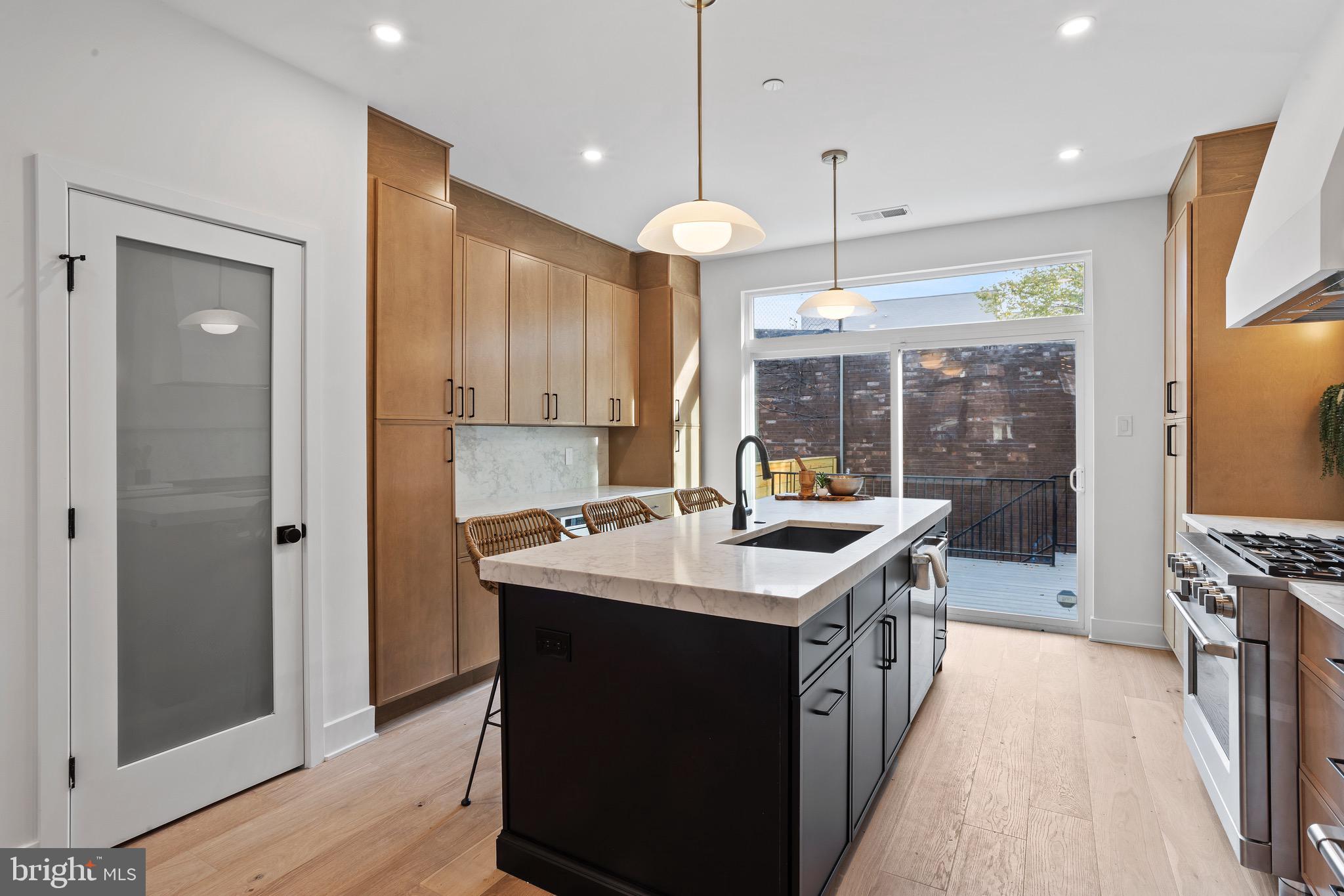 FISHTOWN - Residential