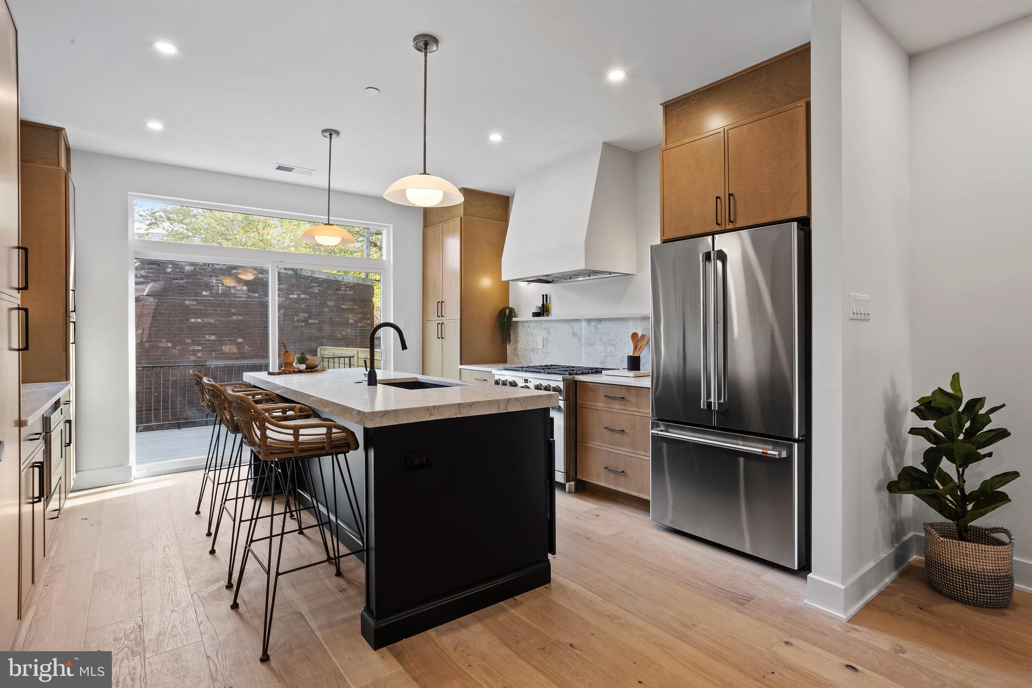 FISHTOWN - Residential