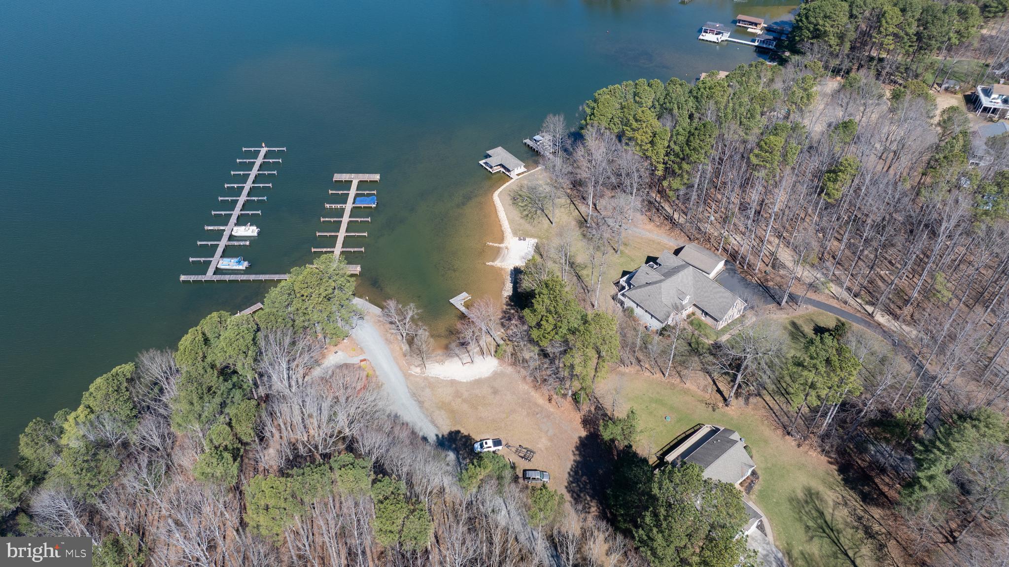 JERDONE ISLAND - Residential