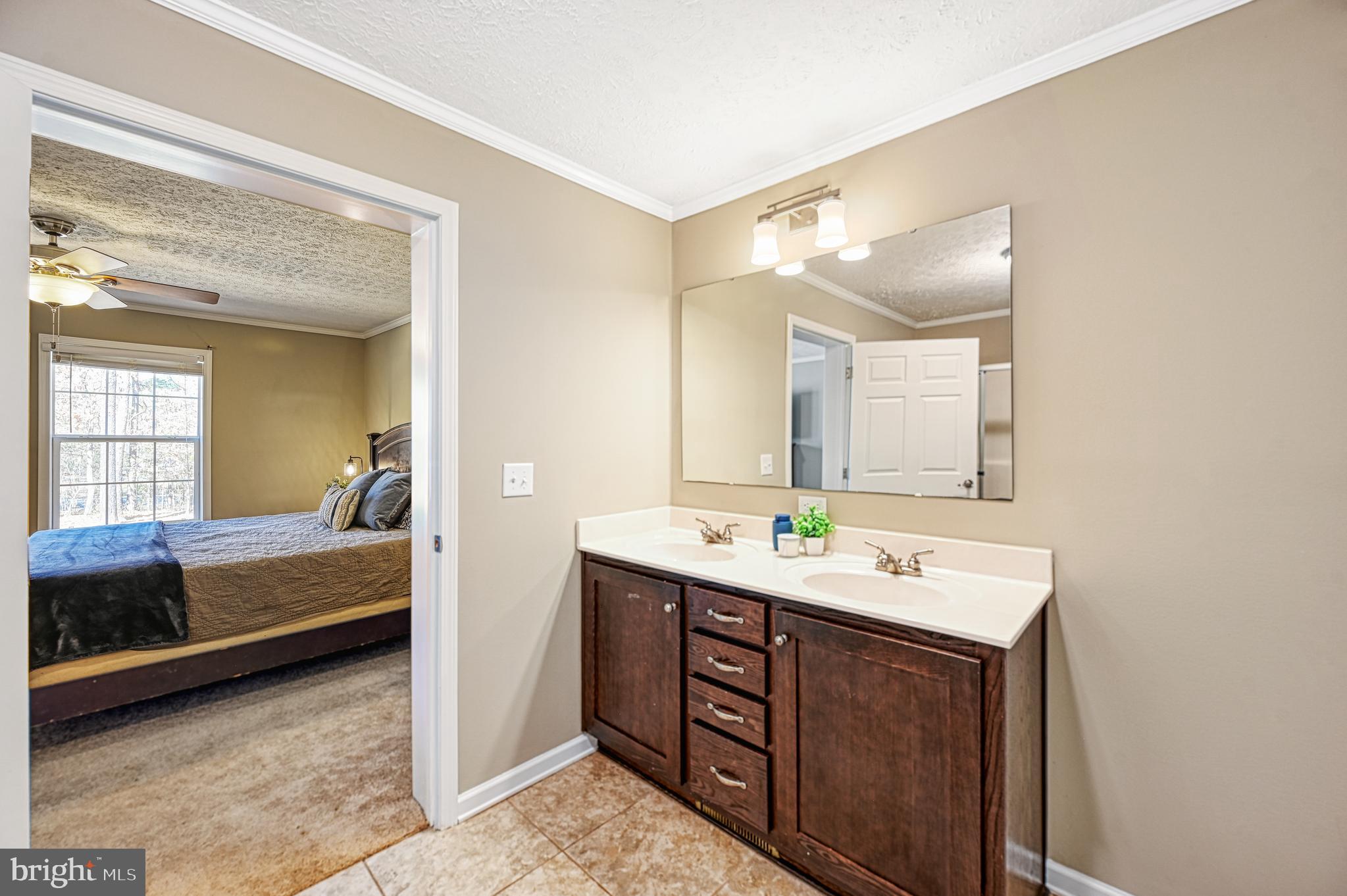 JERDONE ISLAND - Residential