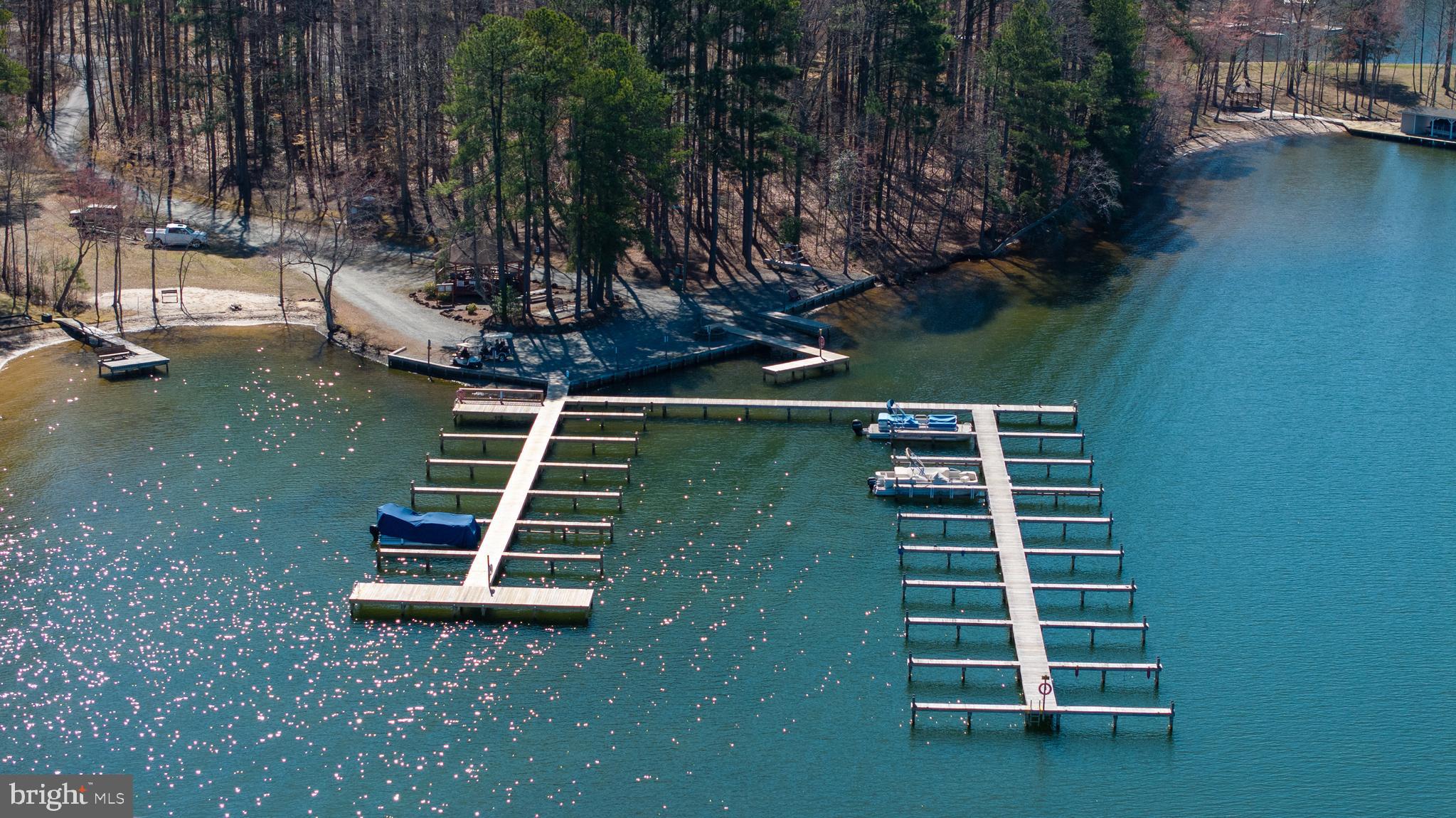 JERDONE ISLAND - Residential