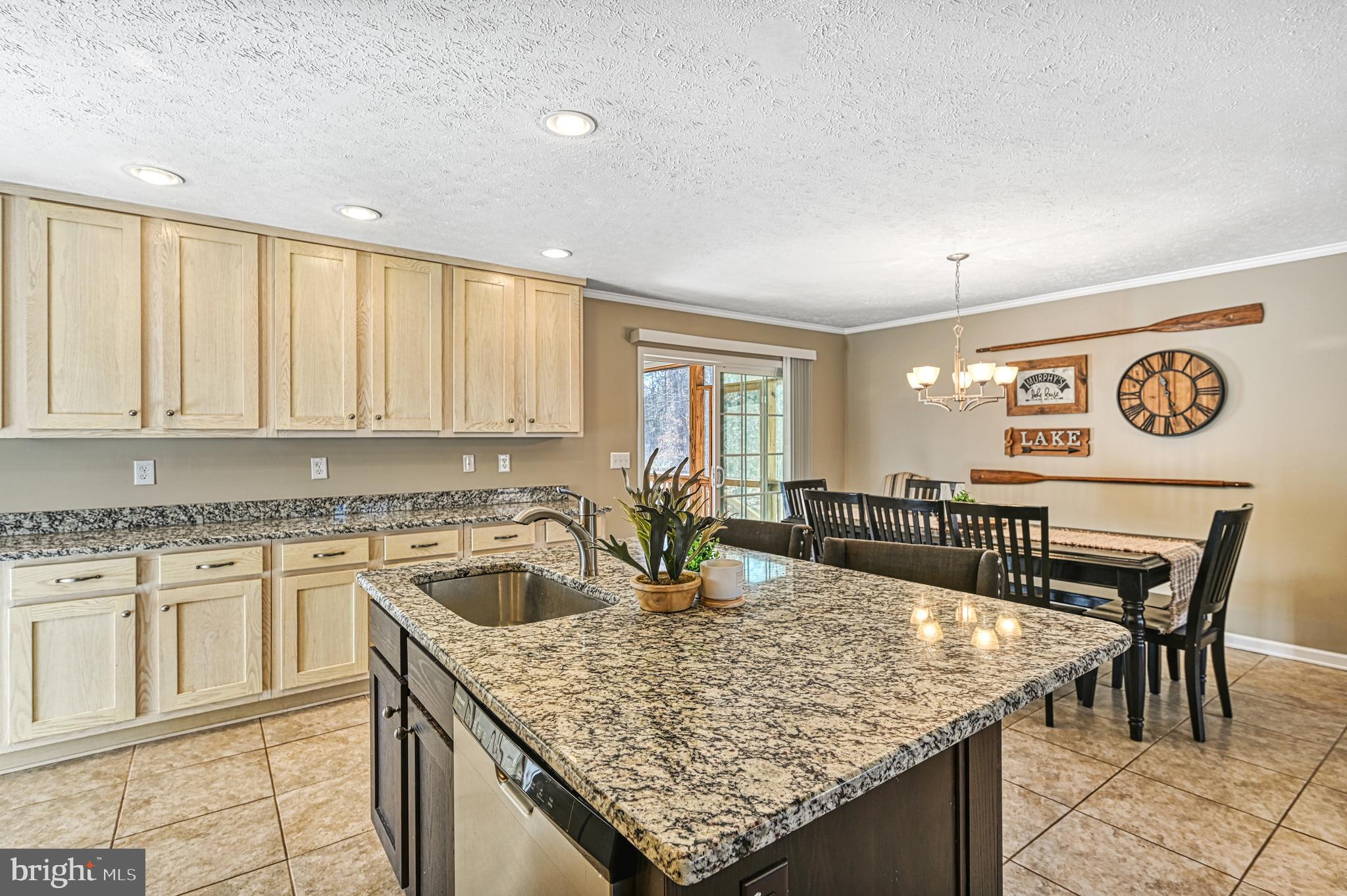 JERDONE ISLAND - Residential