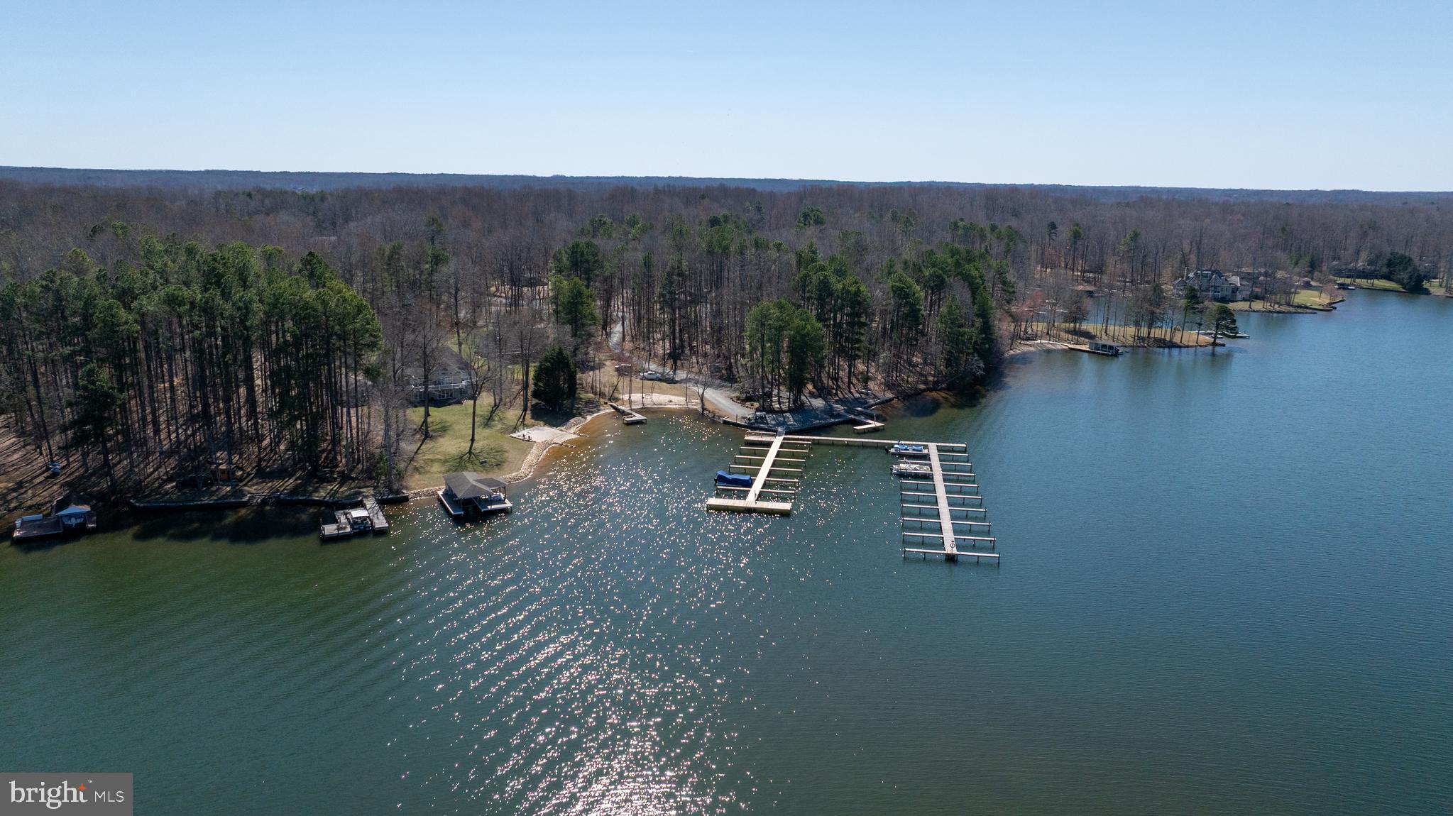 JERDONE ISLAND - Residential