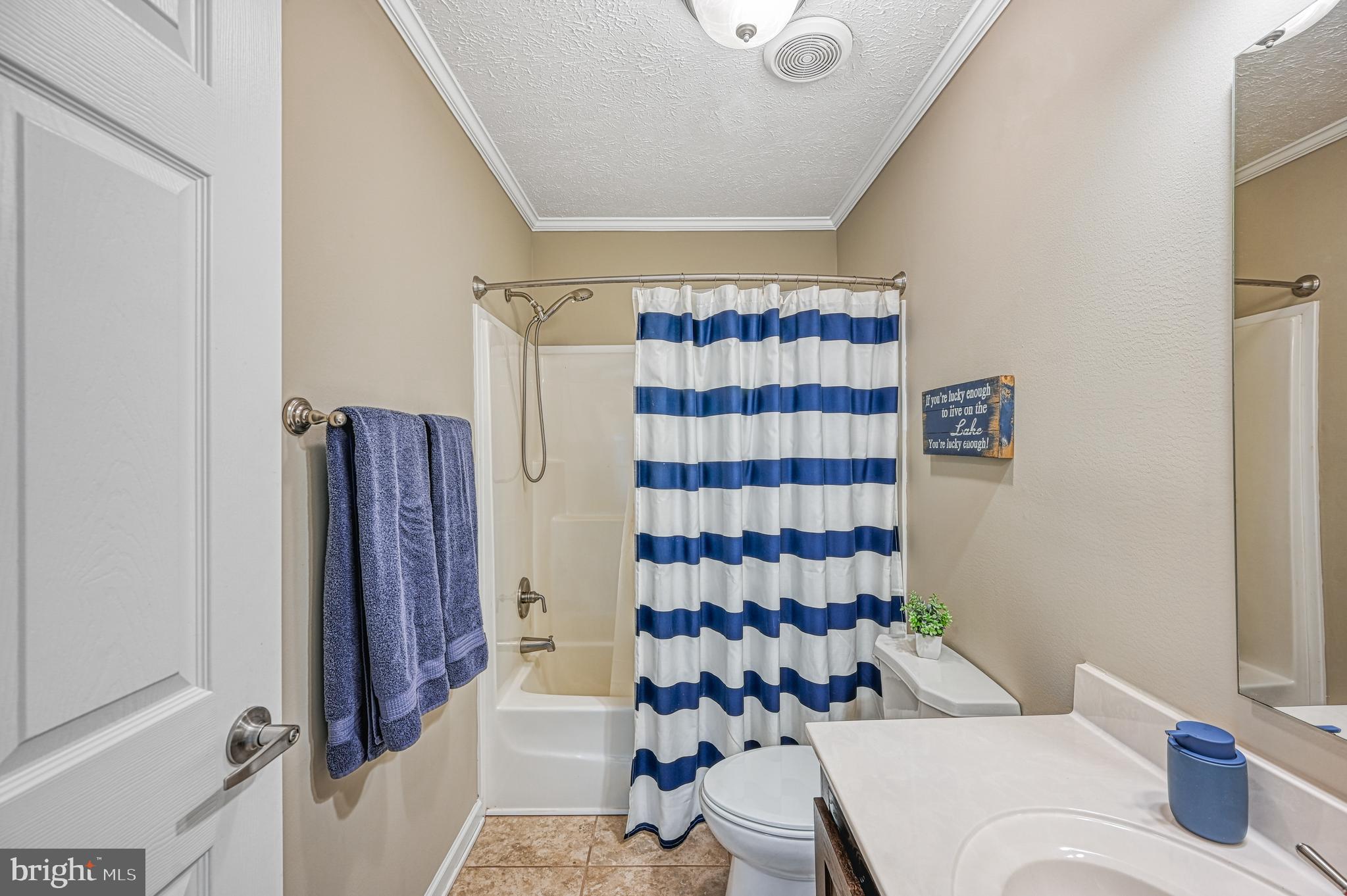 JERDONE ISLAND - Residential