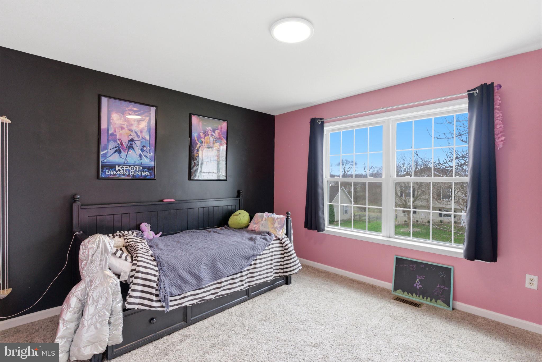 FORT HILL FARMS - Residential