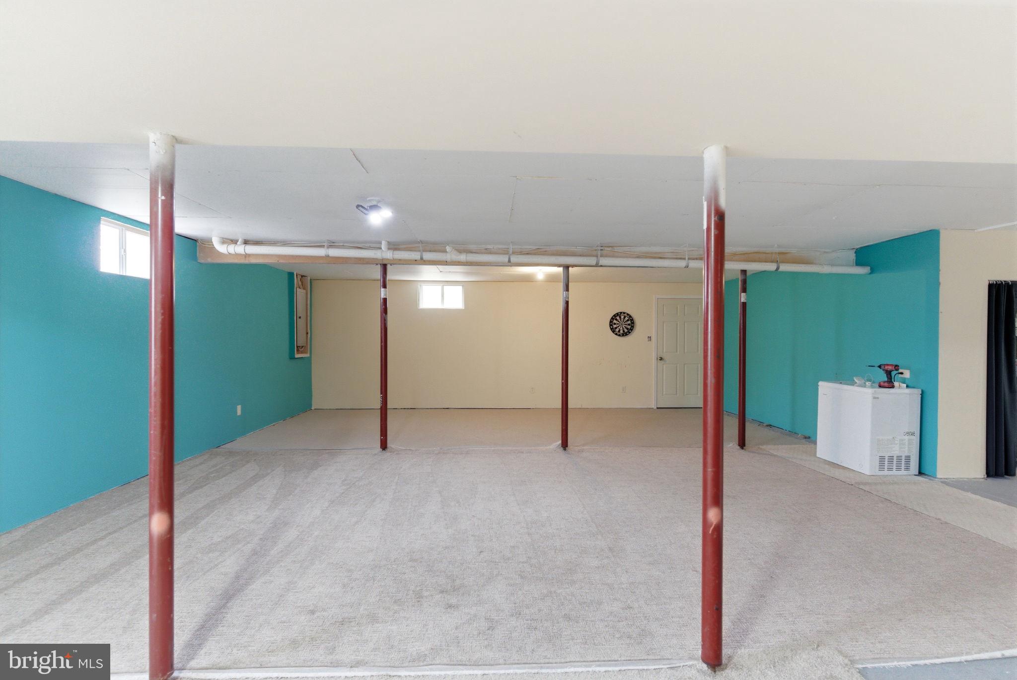 FORT HILL FARMS - Residential