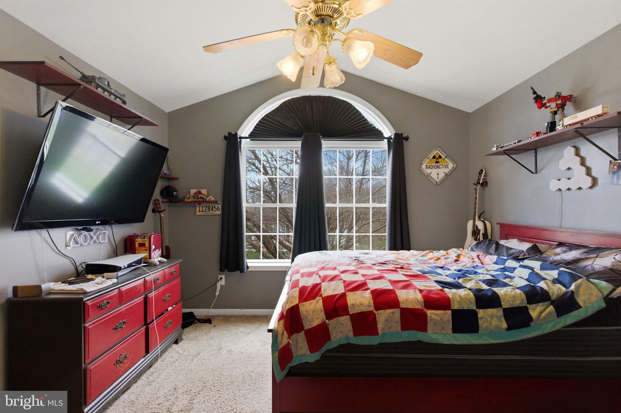 FORT HILL FARMS - Residential