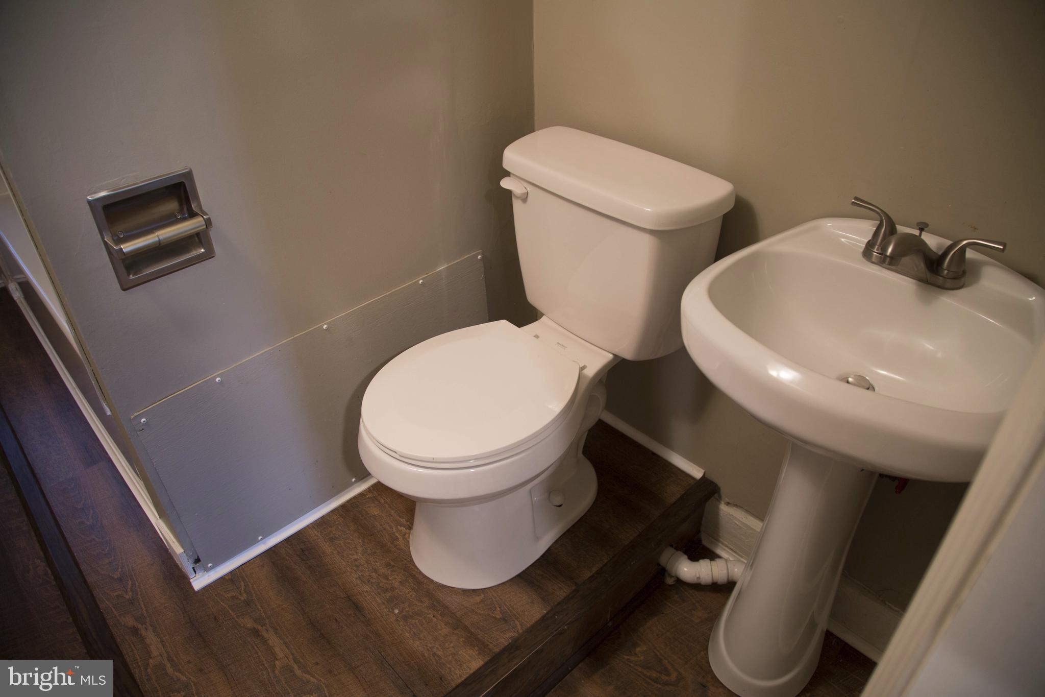 LAURAVILLE HISTORIC DISTRICT - Residential Lease