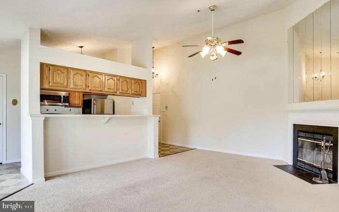 SHERBROOKE CONDO - Residential Lease