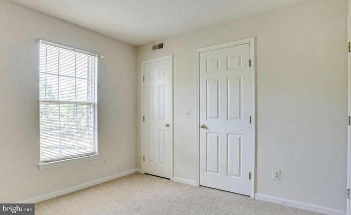 SHERBROOKE CONDO - Residential Lease