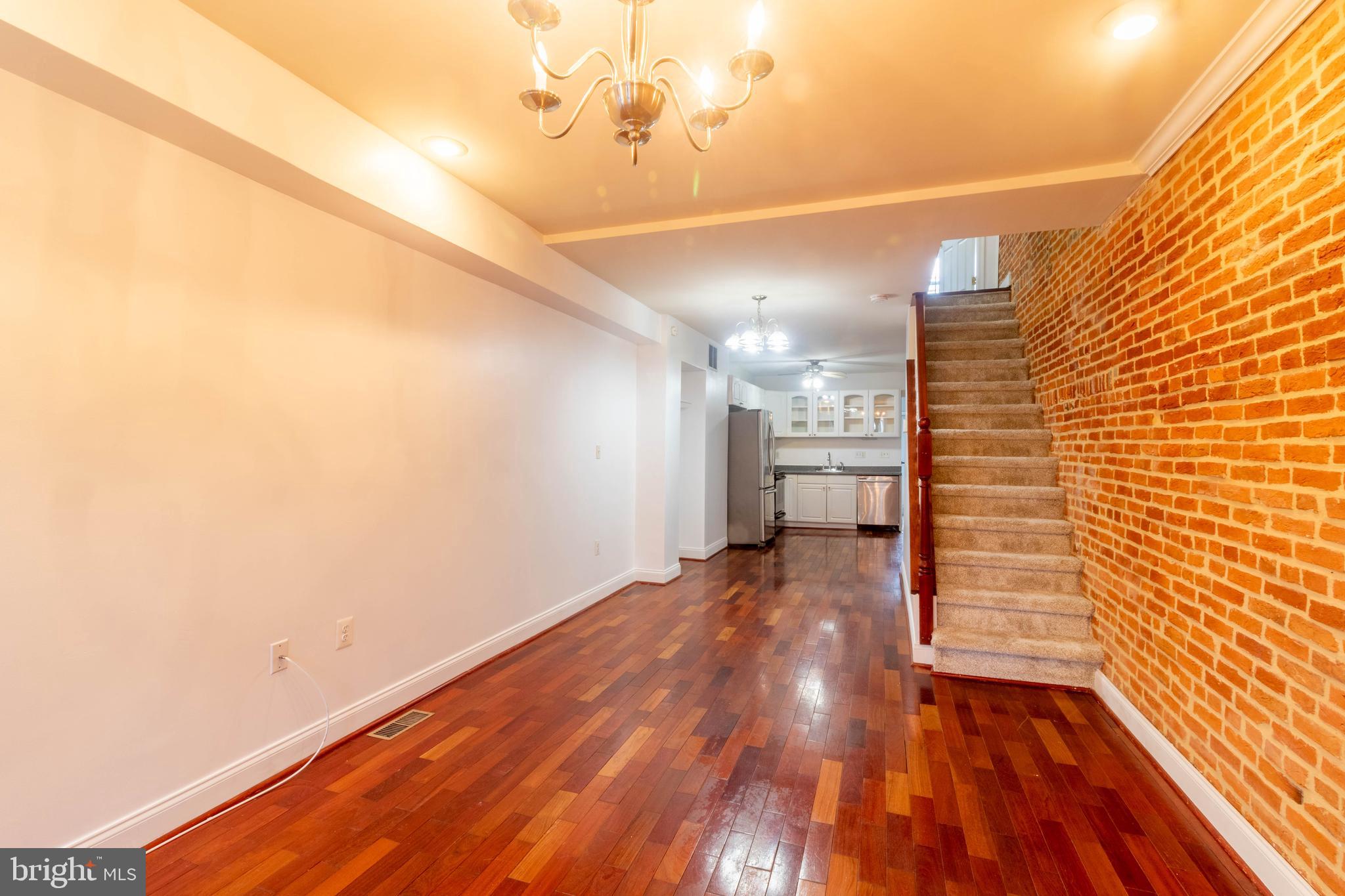 WASHINGTON VILLAGE - Residential Lease