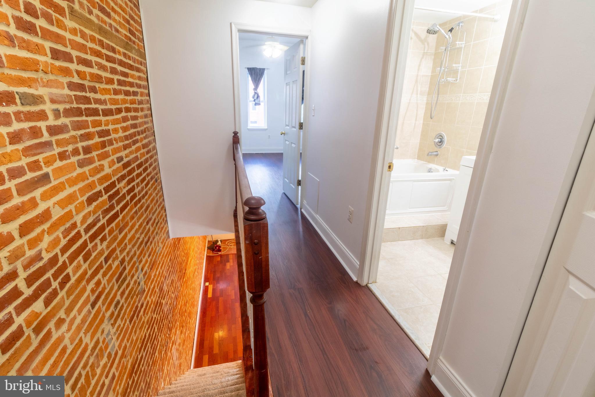 WASHINGTON VILLAGE - Residential Lease