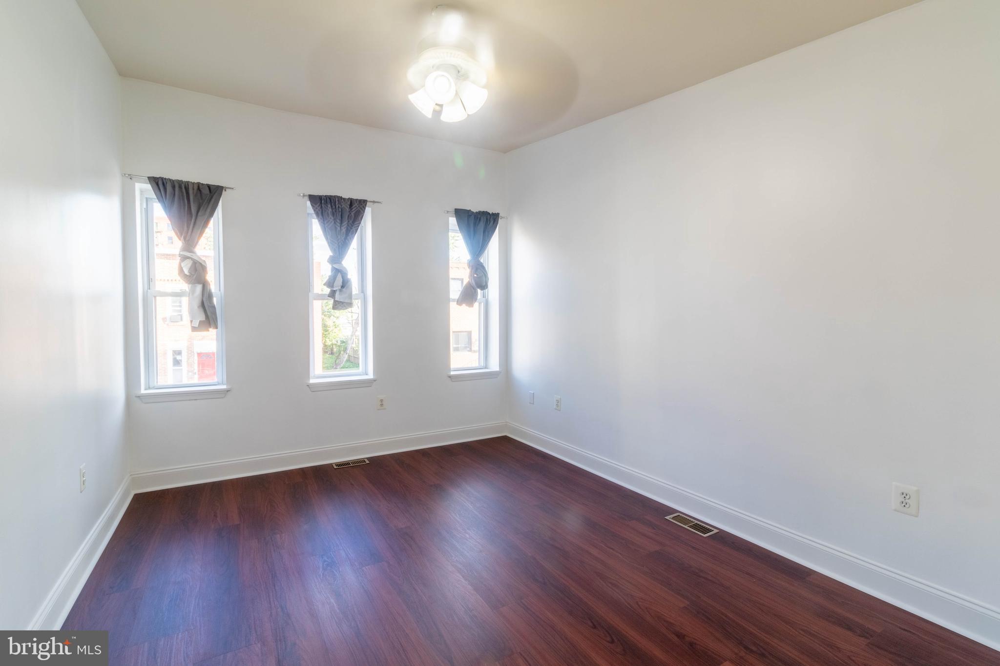 WASHINGTON VILLAGE - Residential Lease