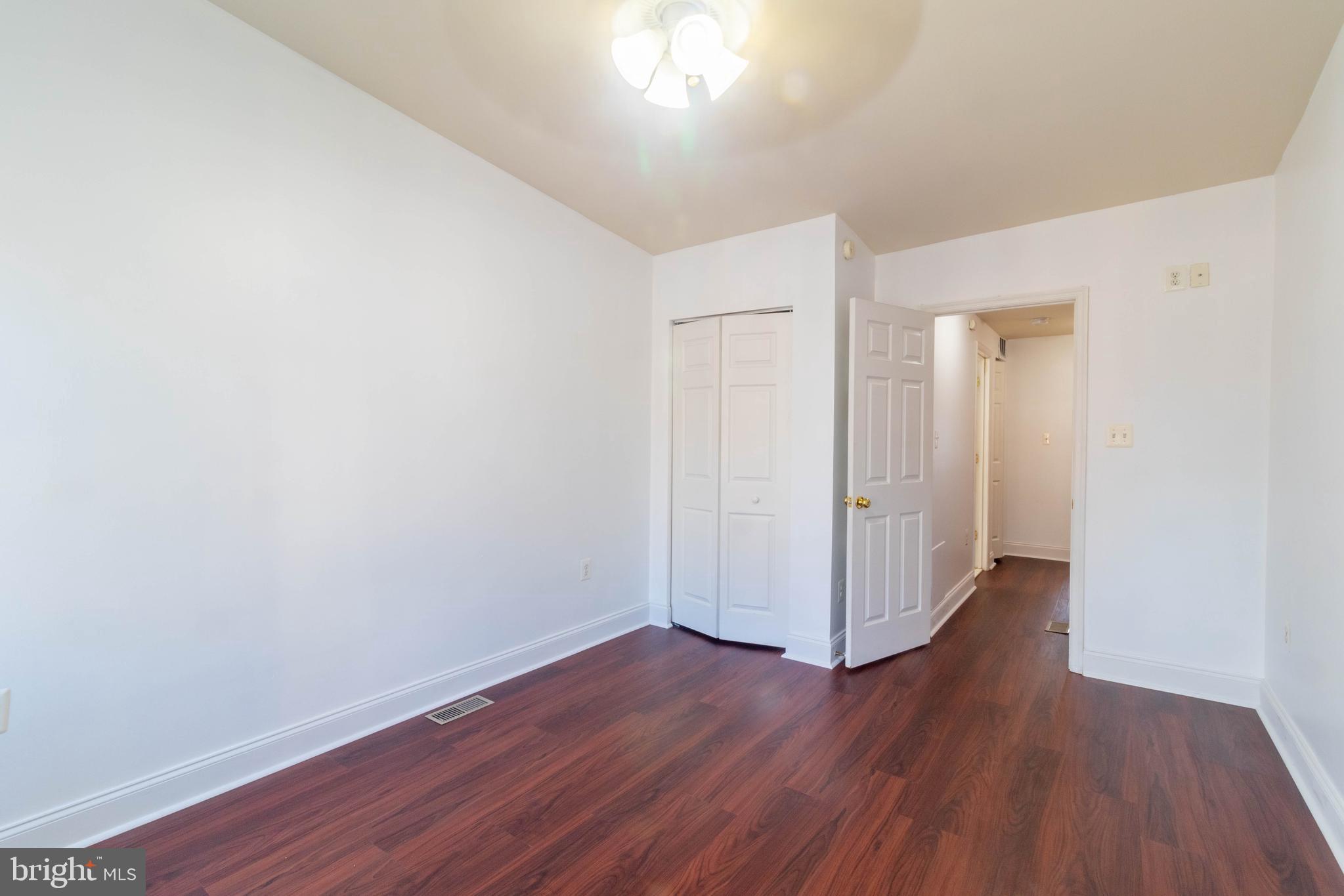 WASHINGTON VILLAGE - Residential Lease