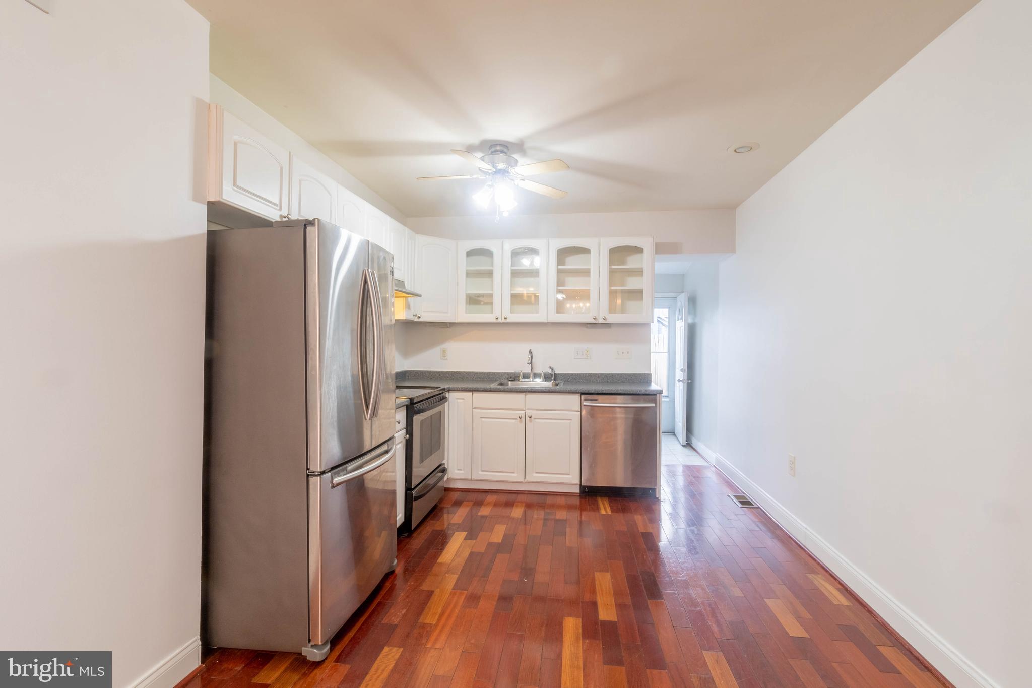 WASHINGTON VILLAGE - Residential Lease