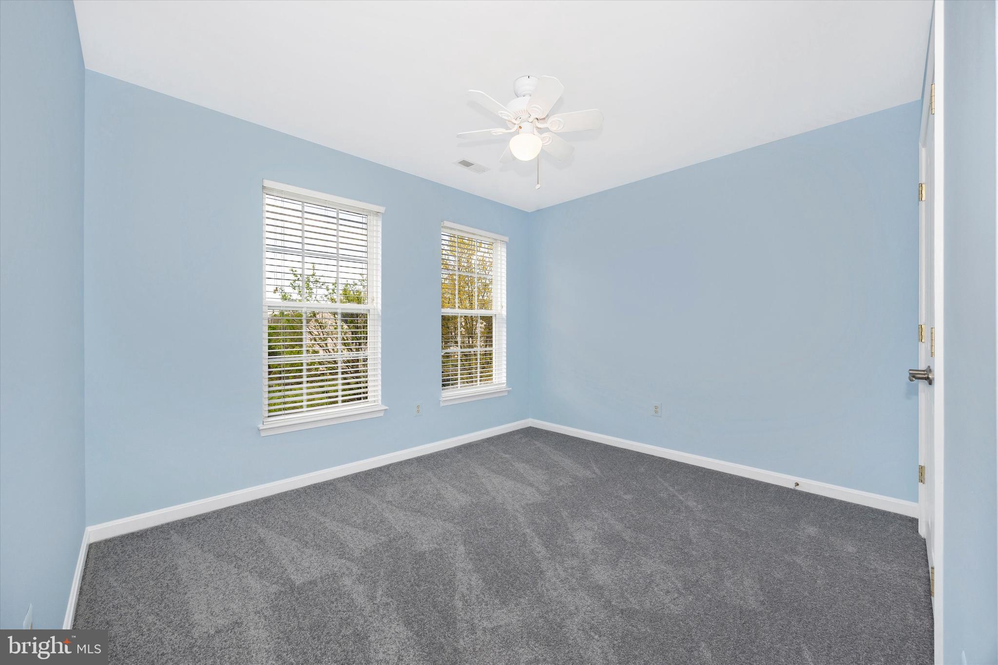 RIVER OAKS - Residential