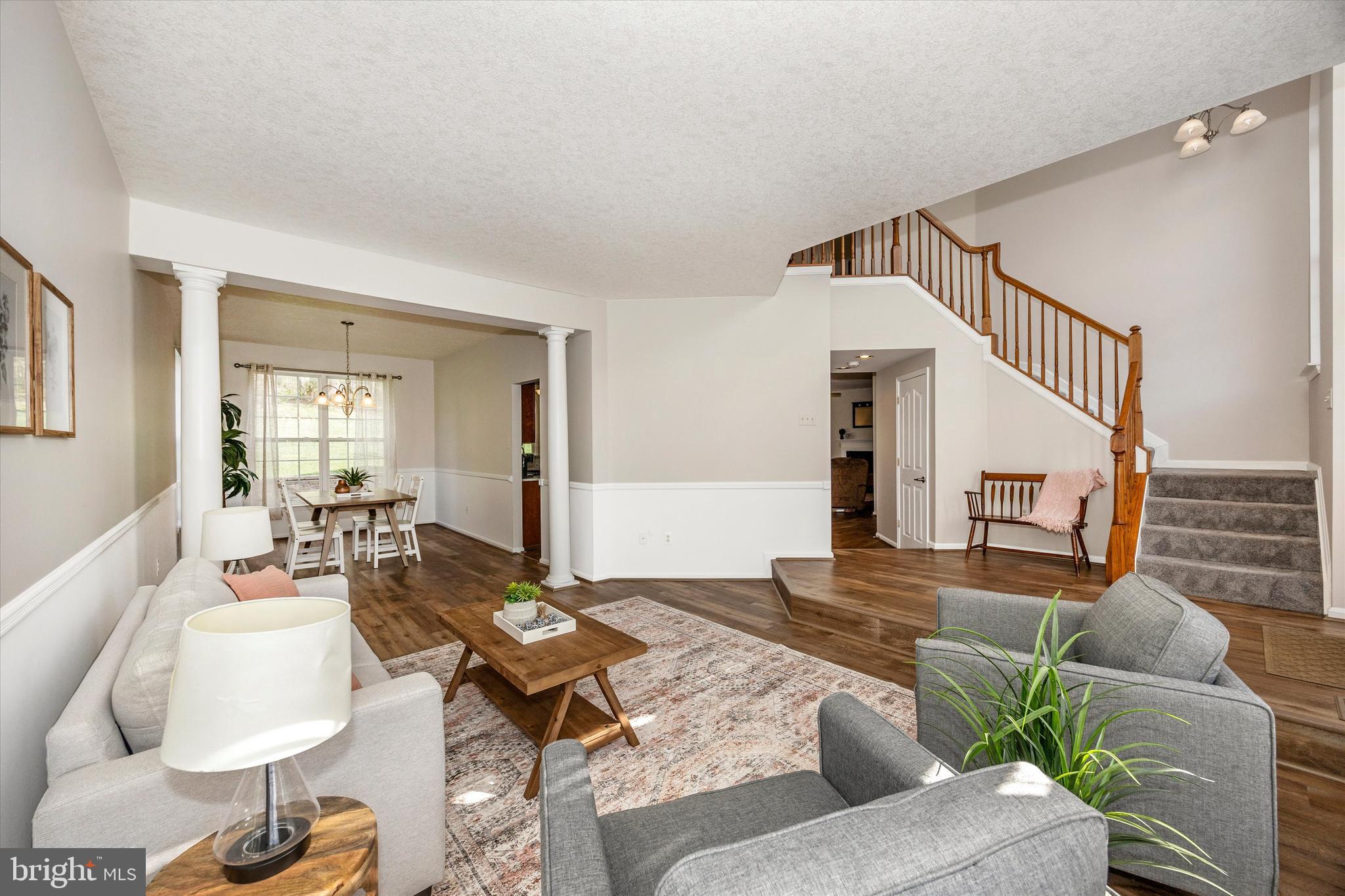 RIVER OAKS - Residential