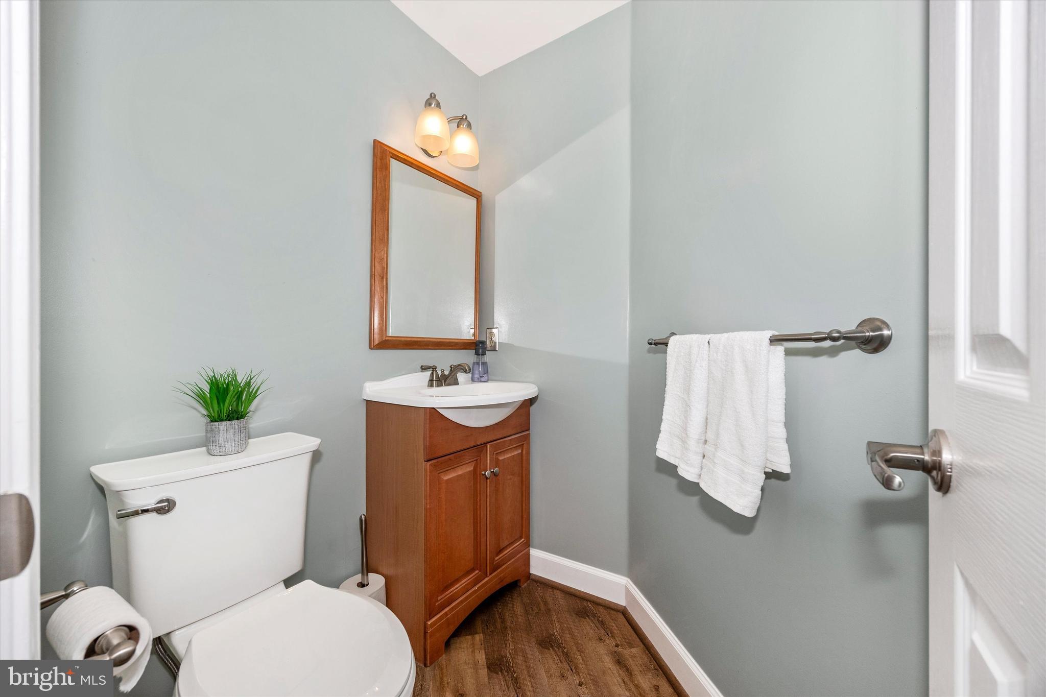 RIVER OAKS - Residential