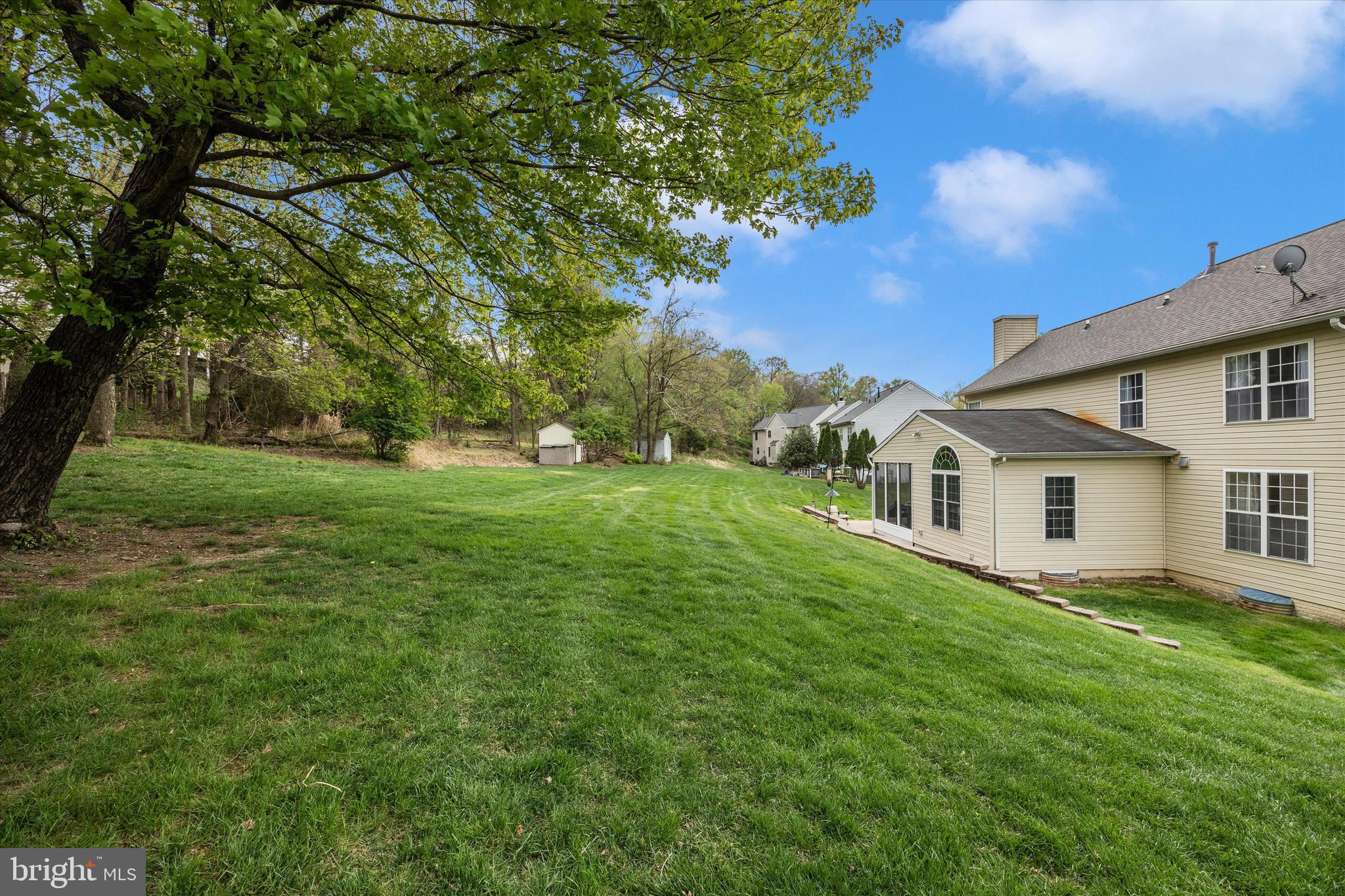 RIVER OAKS - Residential