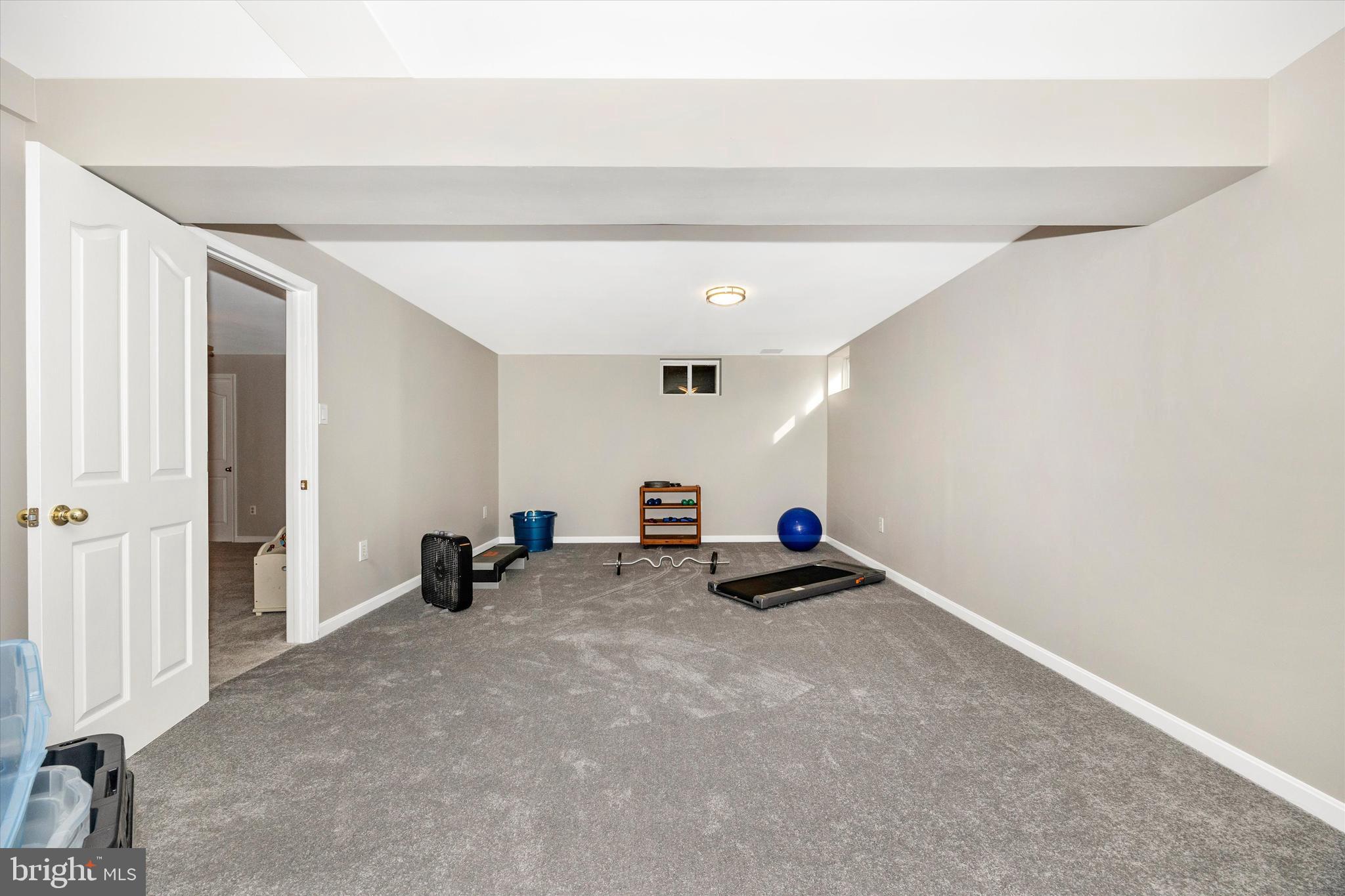 RIVER OAKS - Residential