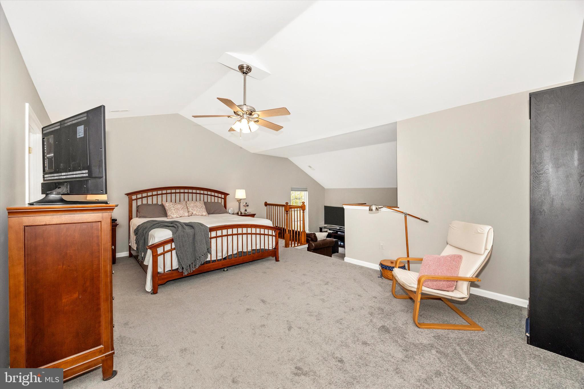 RIVER OAKS - Residential