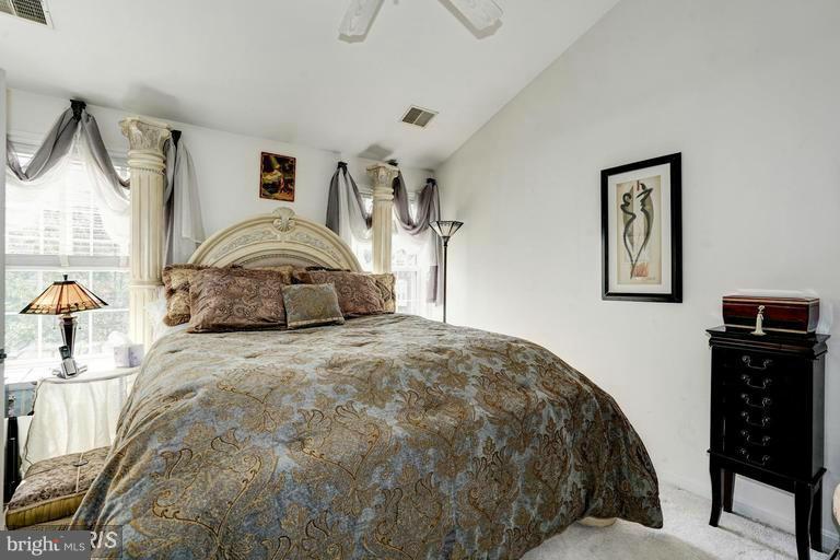 WESTERLEY - Residential Lease