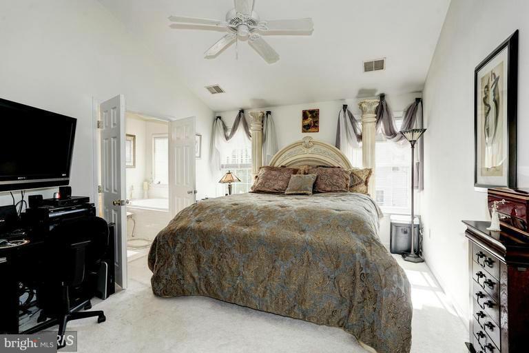 WESTERLEY - Residential Lease