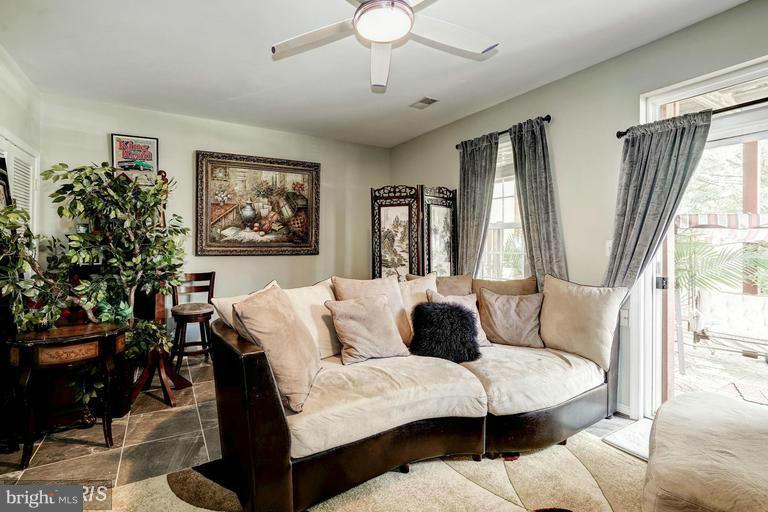 WESTERLEY - Residential Lease