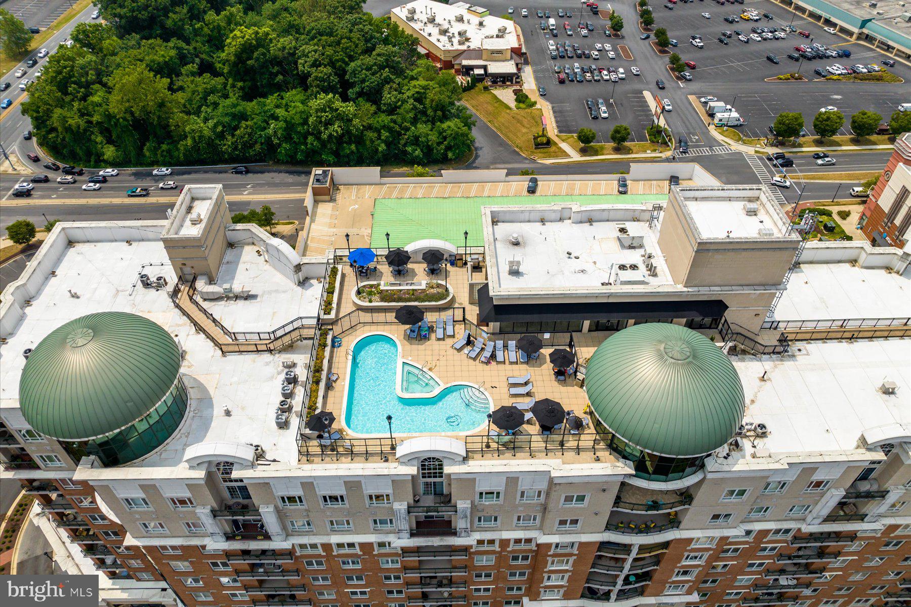GRANDVIEW AT ANNAPOLIS TOWNE CENTRE - Residential