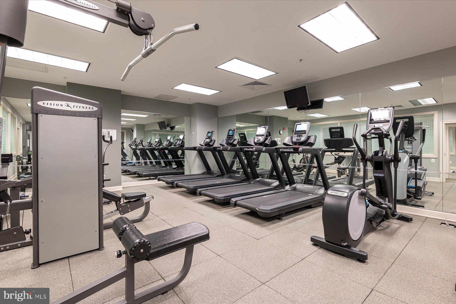 GRANDVIEW AT ANNAPOLIS TOWNE CENTRE - Residential