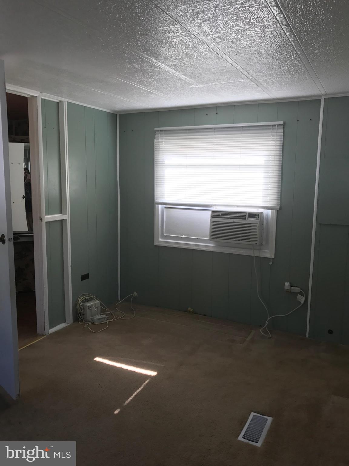 WAPLES MOBILE HOME PARK - Residential