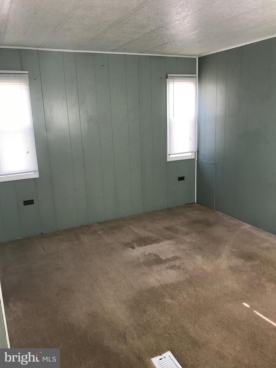 WAPLES MOBILE HOME PARK - Residential