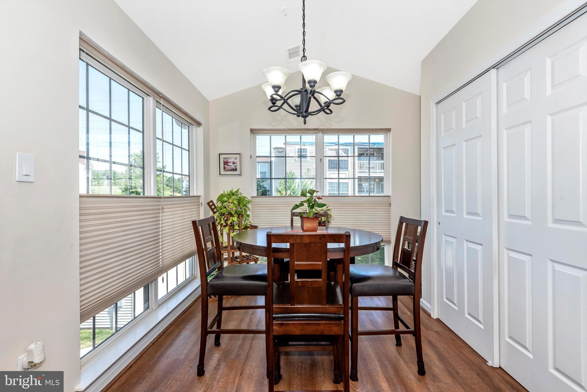 RIDGEVIEW II - Residential