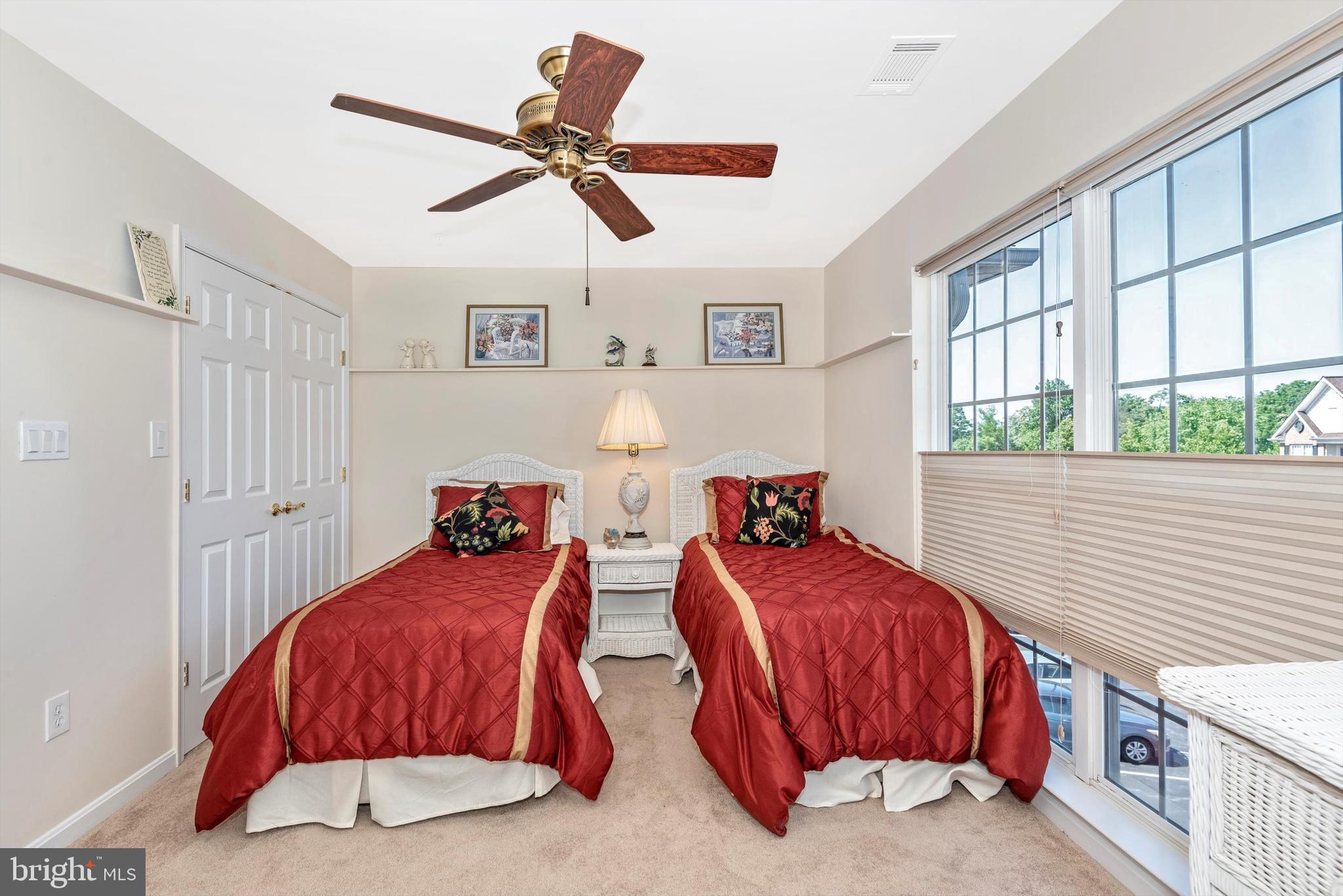 RIDGEVIEW II - Residential