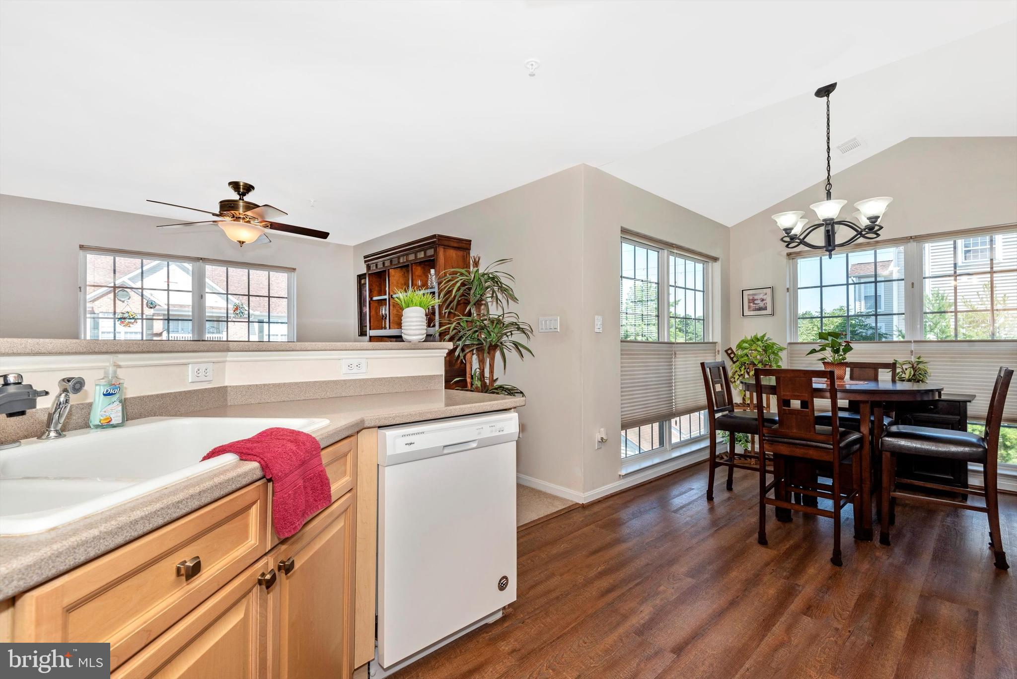 RIDGEVIEW II - Residential