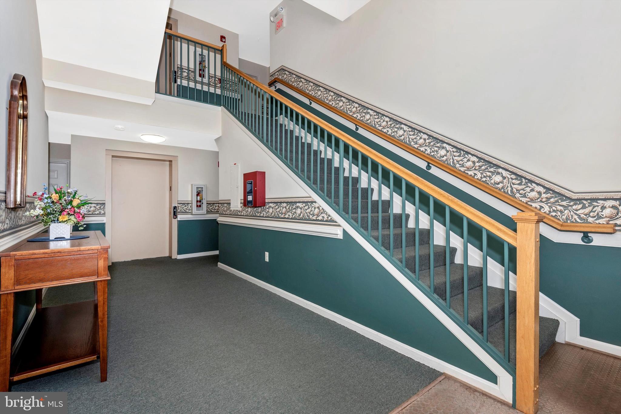 RIDGEVIEW II - Residential