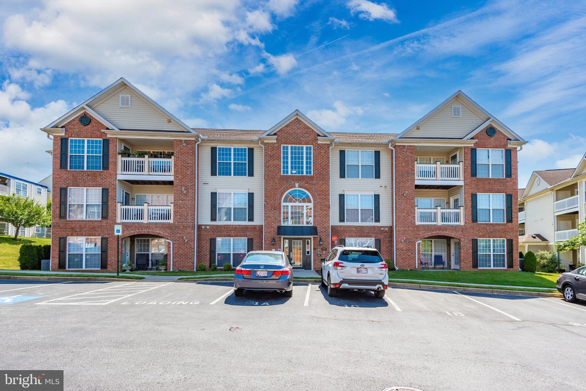 RIDGEVIEW II - Residential