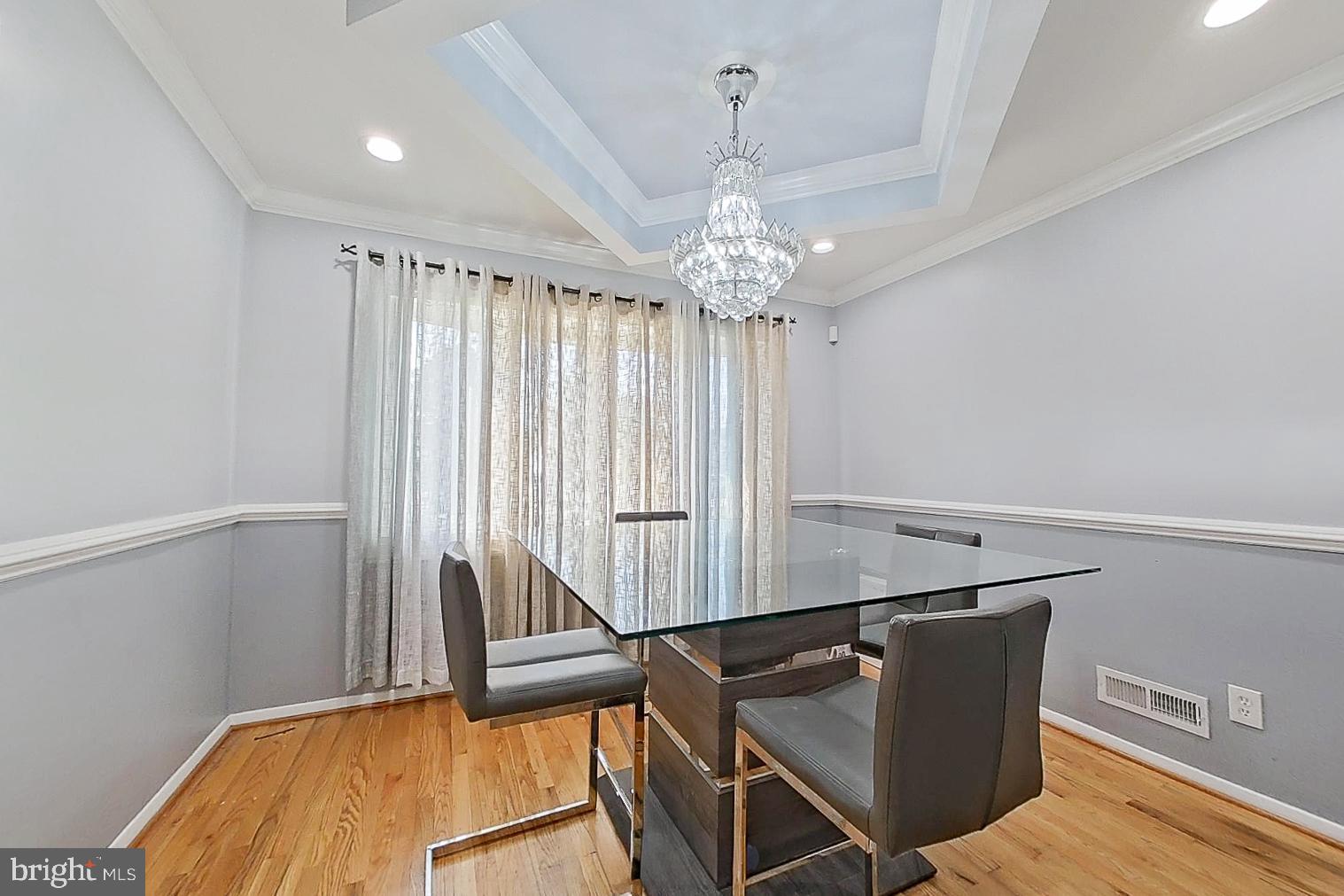 AMBERLY - Residential