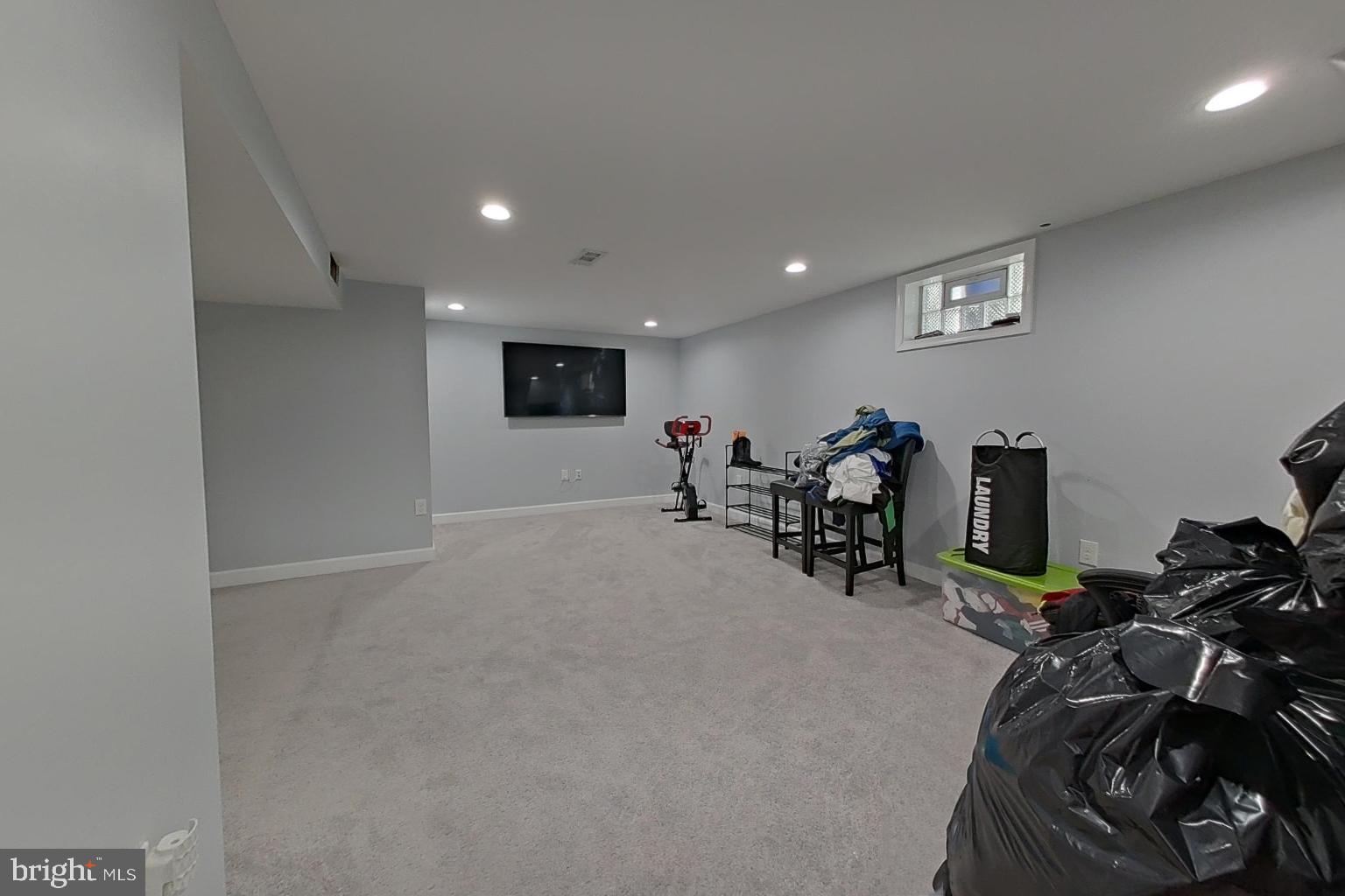AMBERLY - Residential