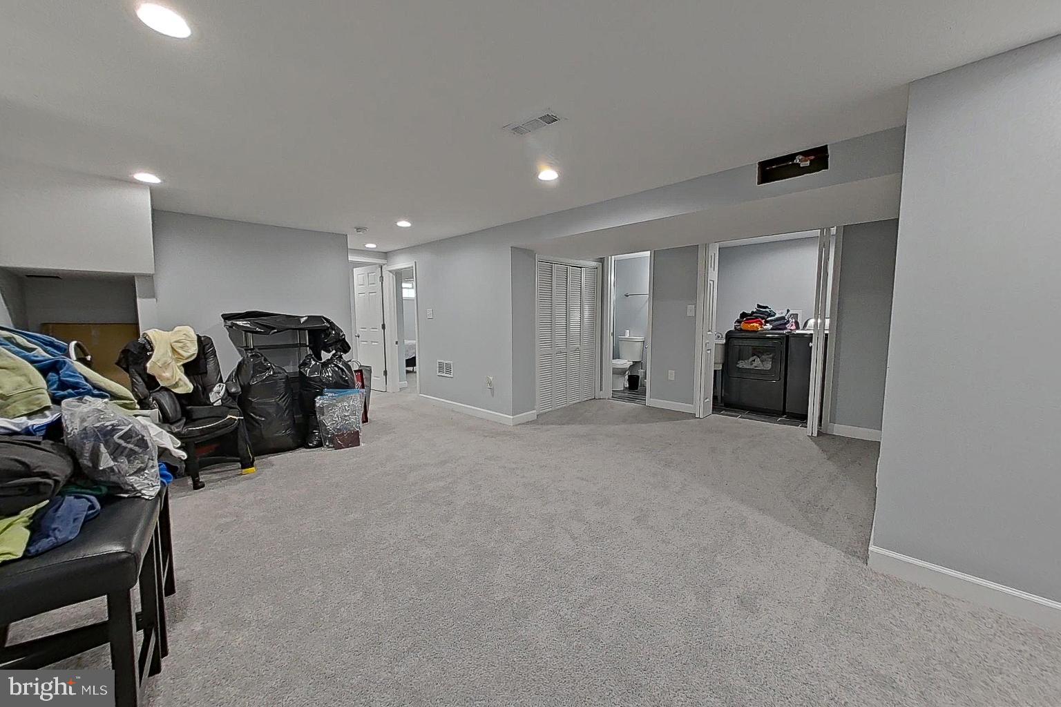 AMBERLY - Residential