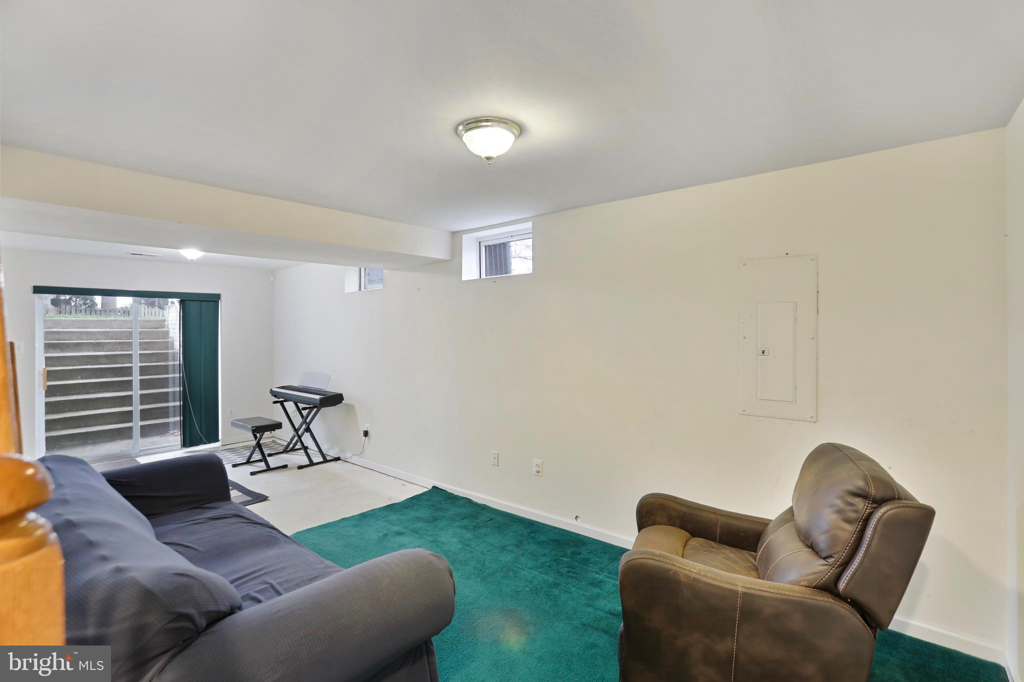 WILLOW BROOK - Residential