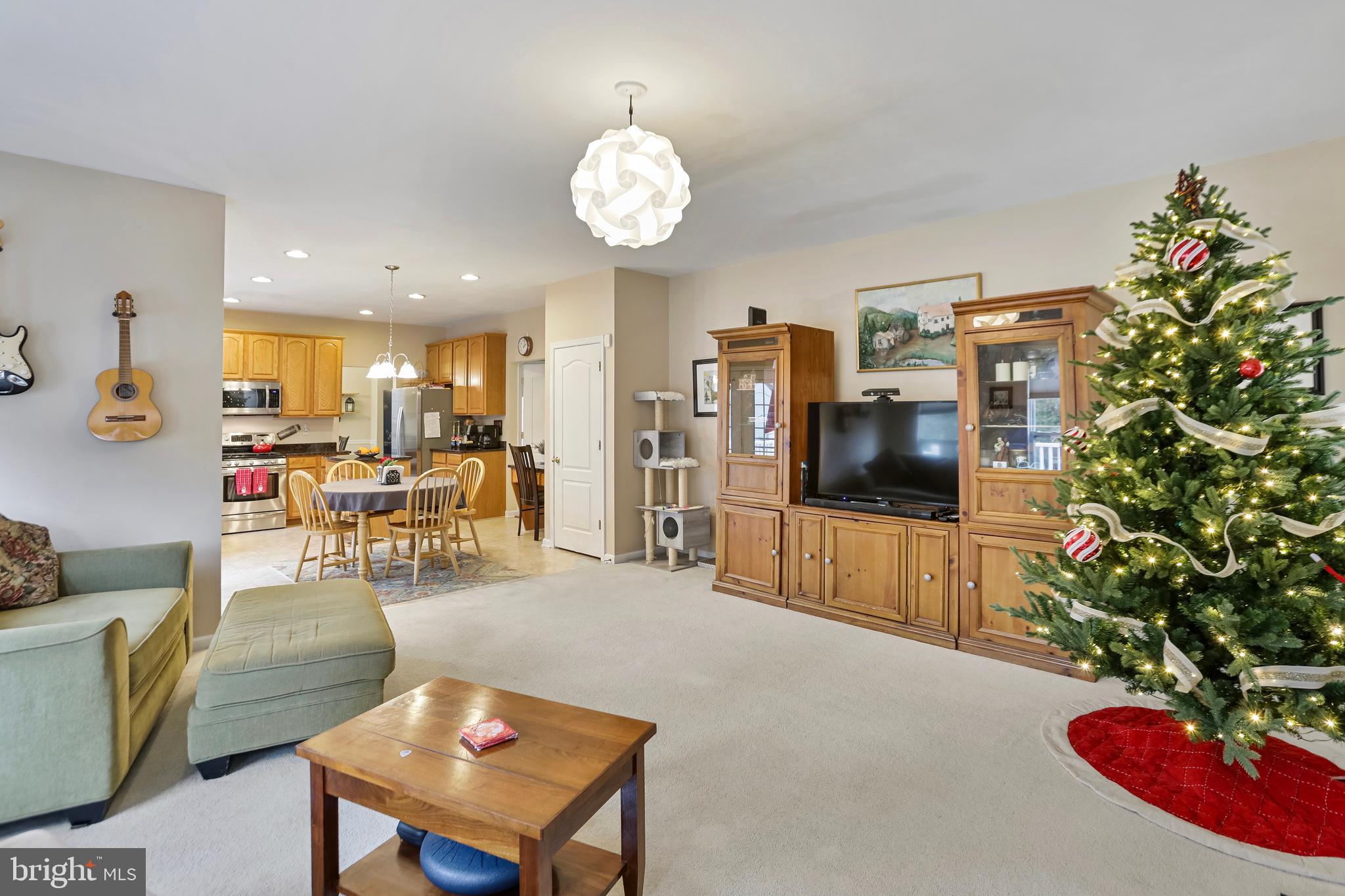 WILLOW BROOK - Residential