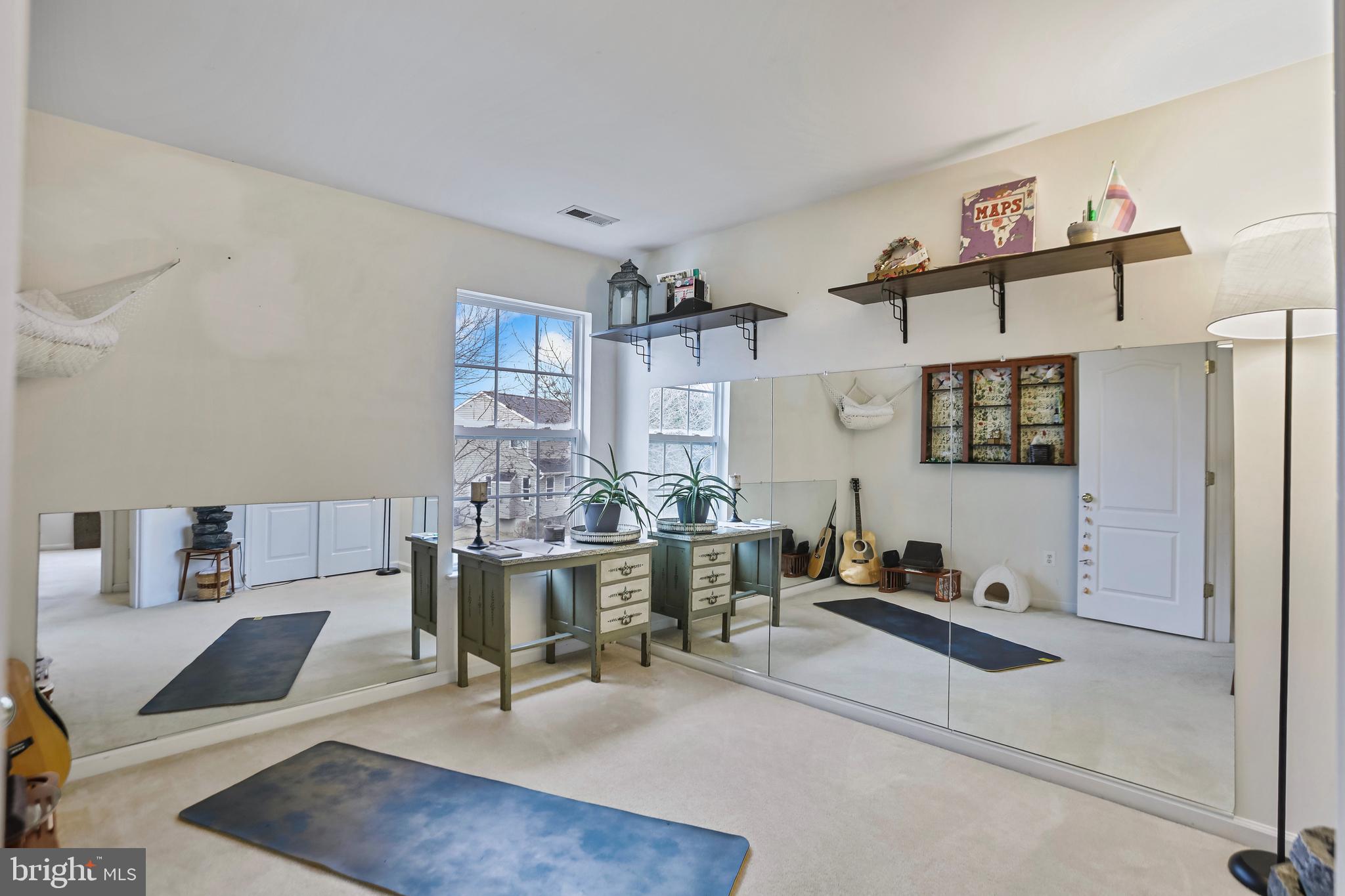 WILLOW BROOK - Residential