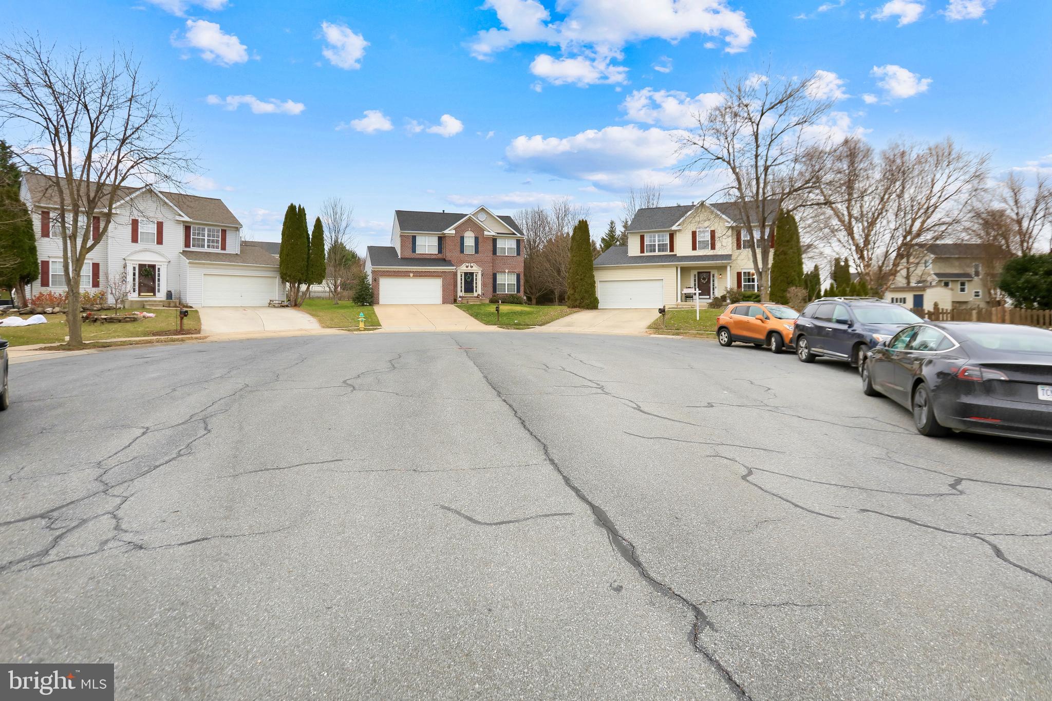 WILLOW BROOK - Residential