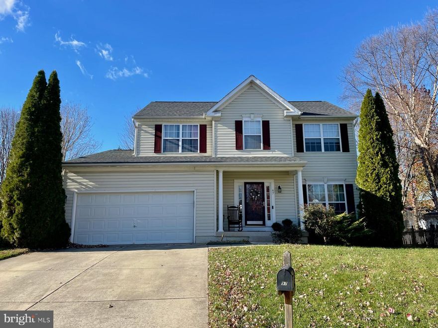 This classic colonial is quietly set on a cul-de-sac and offers a comfortable layout with plenty of room to spread out. The main level features a welcoming living area with a fireplace, an updated kitchen, and access to a Trex deck that extends the living space outdoors. Upstairs, the bedrooms provide flexible room arrangements for a variety of needs, while the fully finished basement adds even more versatility with an exercise room and additional living space. With its cul-de-sac location, outdoor deck, and functional floor plan, this home presents a great opportunity in a convenient setting.