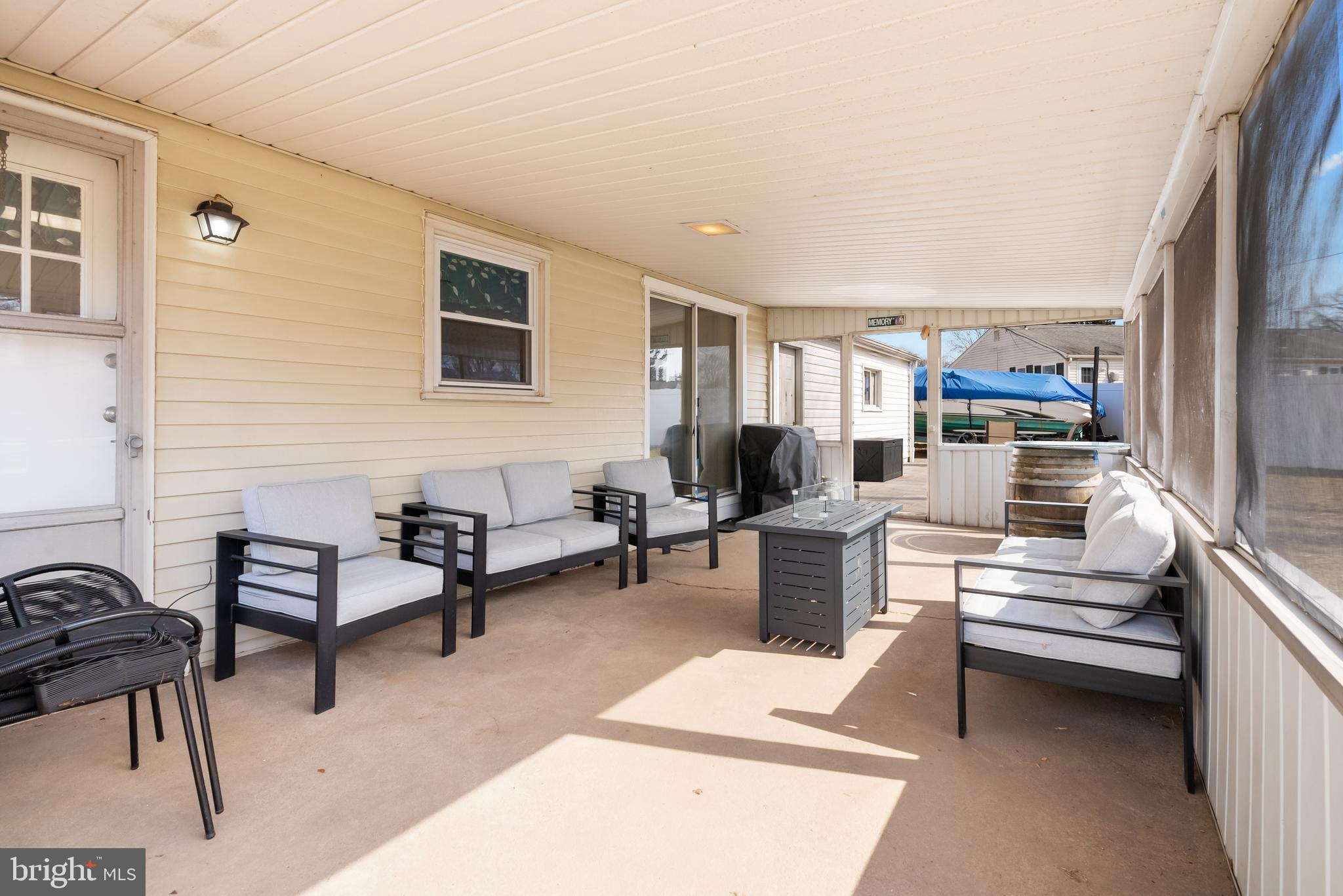 GREEN ACRES - Residential