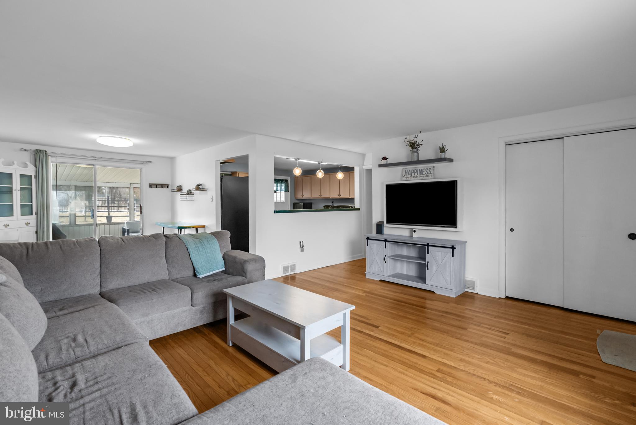 GREEN ACRES - Residential